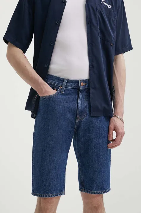 Rifľové krátke nohavice Tommy Jeans pánske, tmavomodrá farba, DM0DM18802