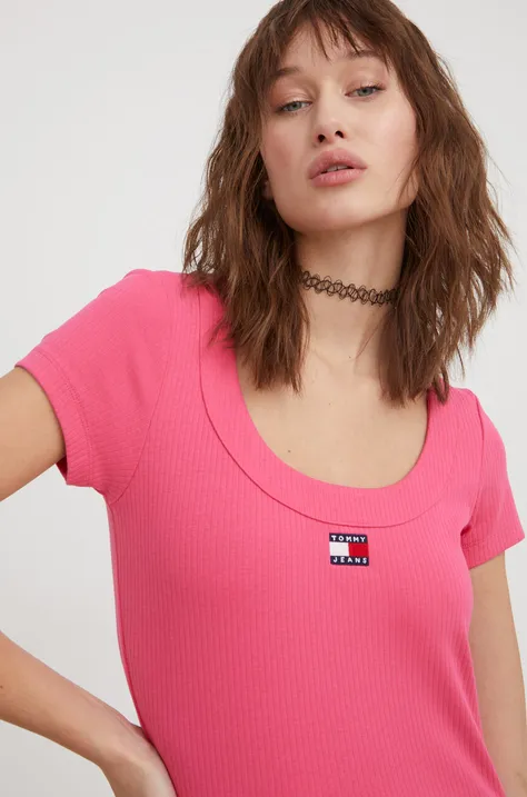 Tommy Jeans t-shirt damski kolor różowy DW0DW17396