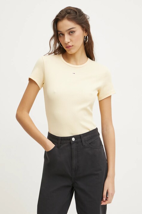 Тениска Tommy Jeans в жълто DW0DW17383