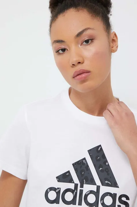 Бавовняна футболка adidas жіночий колір білий