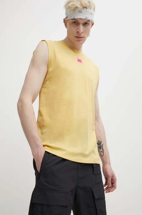 Бавовняна футболка HUGO чоловіча колір жовтий