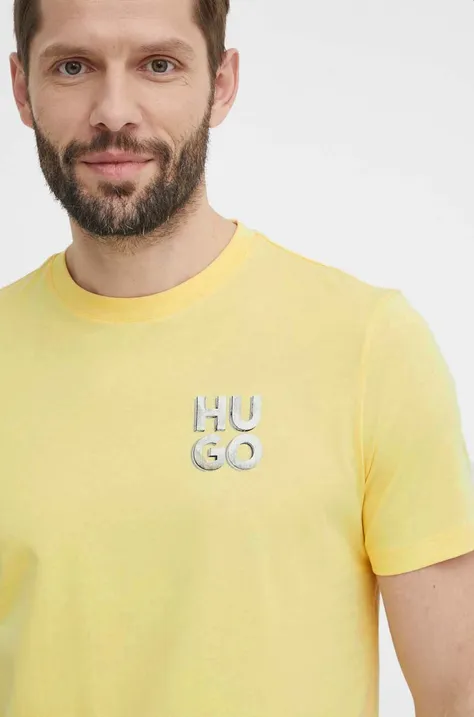 Памучна тениска HUGO в жълто с принт 50508944