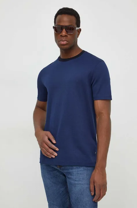 Памучна тениска BOSS в синьо с изчистен дизайн 50506175