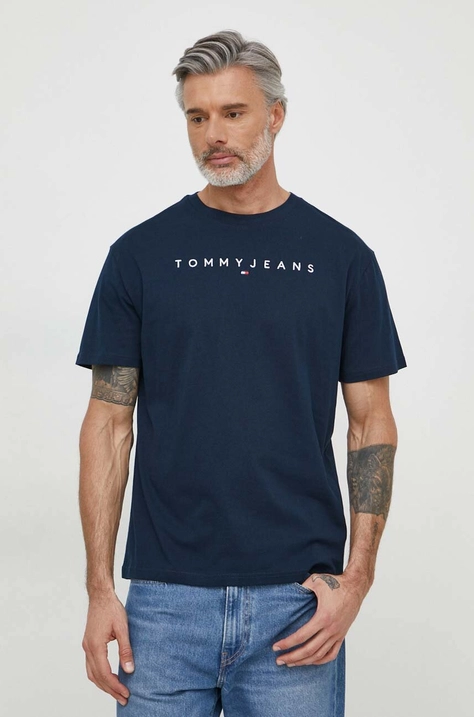 Bavlnené tričko Tommy Jeans pánsky,tmavomodrá farba,s nášivkou,DM0DM17993