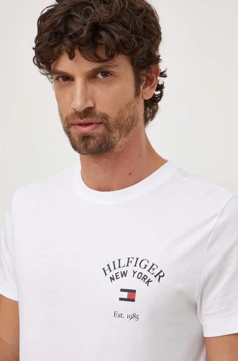 Tommy Hilfiger tricou din bumbac bărbați, culoarea alb, cu imprimeu MW0MW33689