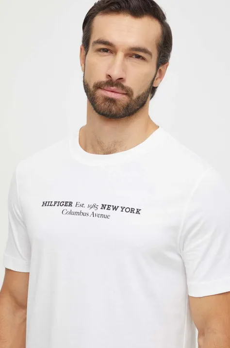 Pamučna majica Tommy Hilfiger za muškarce, boja: bijela, s tiskom, MW0MW33895