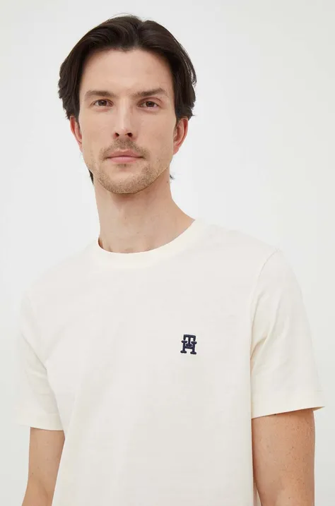 Хлопковая футболка Tommy Hilfiger мужской цвет бежевый с аппликацией