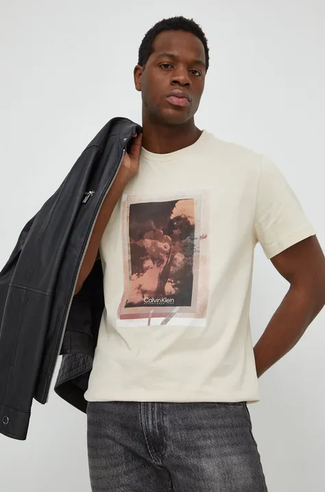 Bavlnené tričko Calvin Klein pánsky, béžová farba, s potlačou