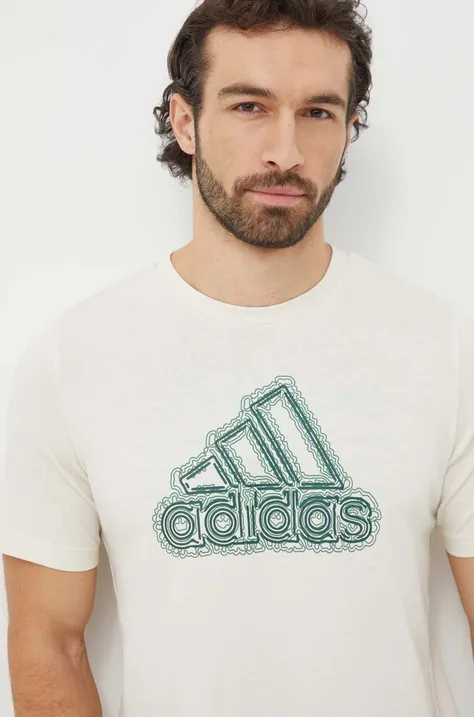 Bavlnené tričko adidas pánske, béžová farba, s potlačou, IS2873