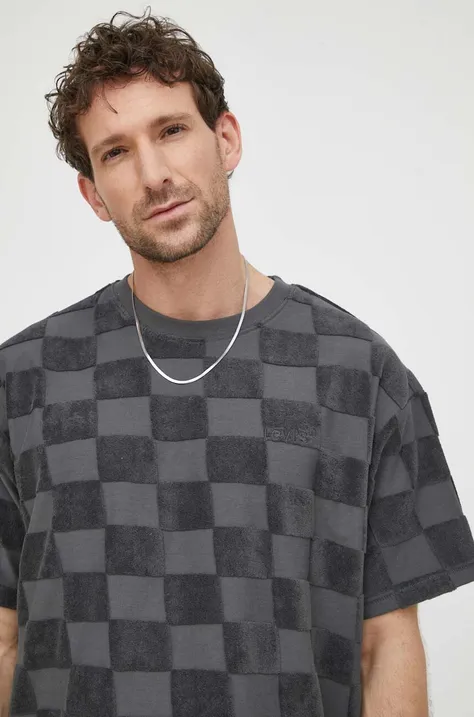Памучна тениска Levi's в сиво с десен