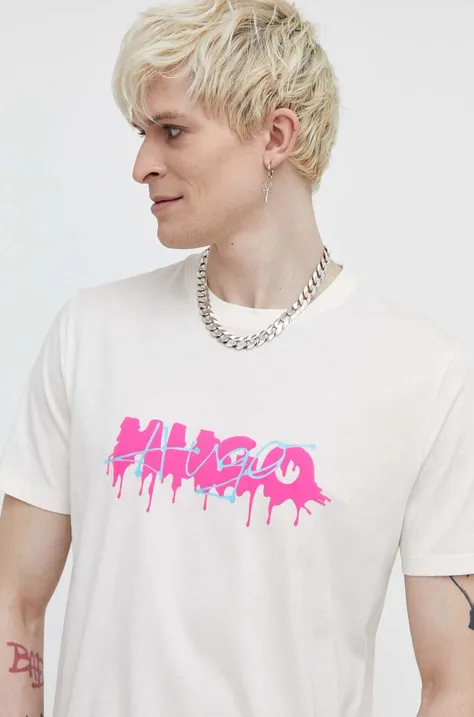 Хлопковая футболка HUGO мужской цвет бежевый с принтом