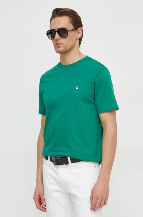 Хлопковая футболка United Colors of Benetton мужской цвет зелёный однотонный