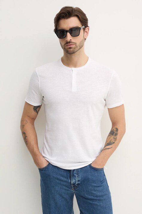 Sisley tricou din bumbac barbati, culoarea bej, neted, 3WF0S1009