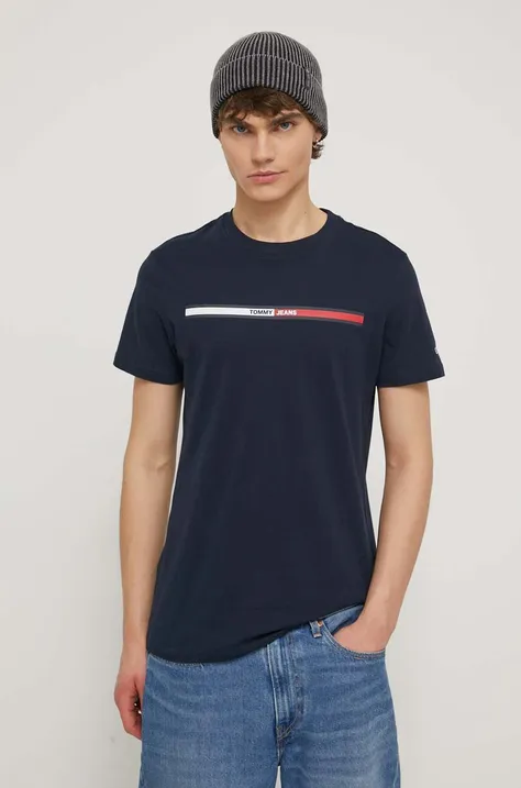 Pamučna majica Tommy Jeans za muškarce, boja: tamno plava, s tiskom, DM0DM13509