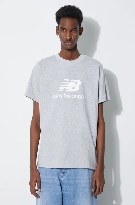 Памучна тениска New Balance Essentials Cotton MT41502AG в сиво с принт MT41502AG
