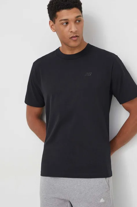 Βαμβακερό μπλουζάκι New Balance ανδρικά, χρώμα: μαύρο