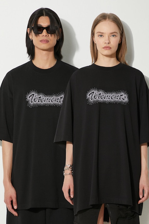 Памучна тениска VETEMENTS Bling Logo T-Shirt в черно с апликация UE64TR360B