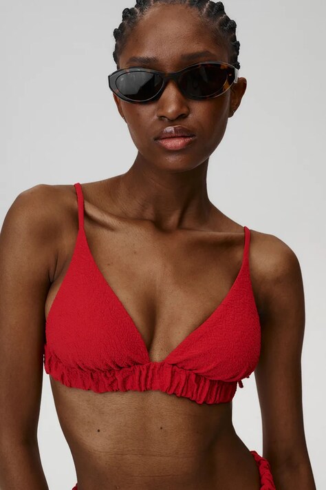 Undress Code sutien de baie Before Sunrise Bikini Top culoarea rosu, cupa moale, 921