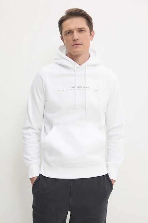 Суичър Calvin Klein Jeans в бяло с качулка с принт J30J327076