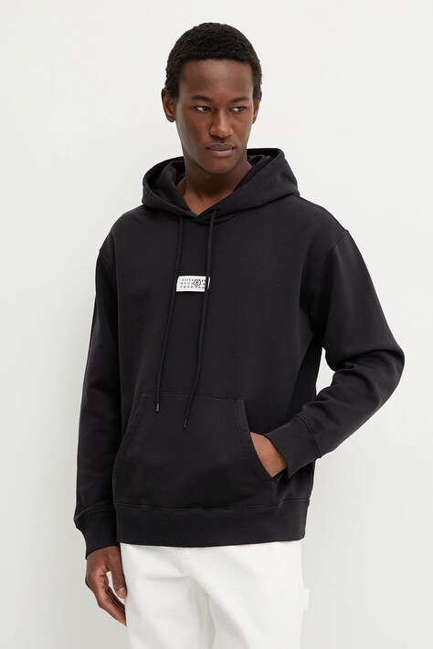 Памучен суичър MM6 Maison Margiela в черно с качулка с апликация SH0GU0018