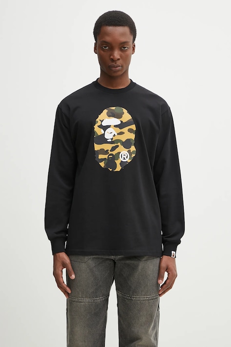 A Bathing Ape cotton longsleeve top 1St Camo Ape Head black color with a print 1L30111308