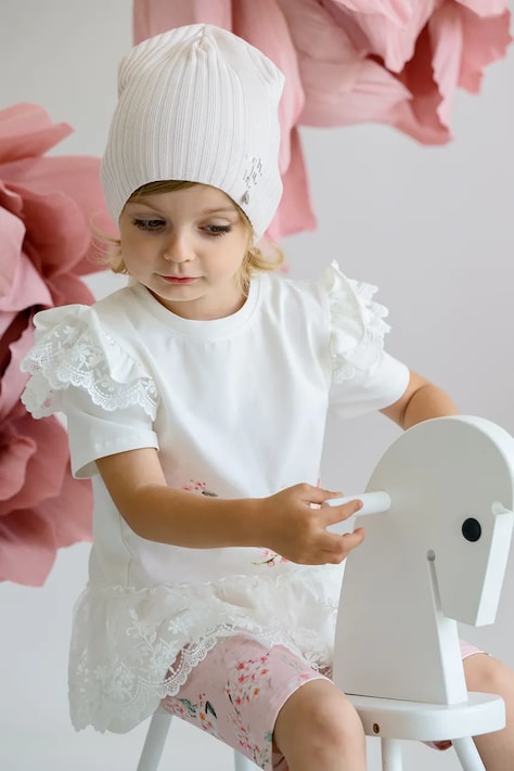 Детская шапка Jamiks FLOSSIE цвет белый из тонкого трикотажа JWH074