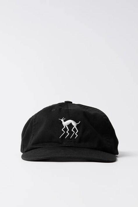 by Parra czapka z daszkiem Spikey legs kolor czarny 53376