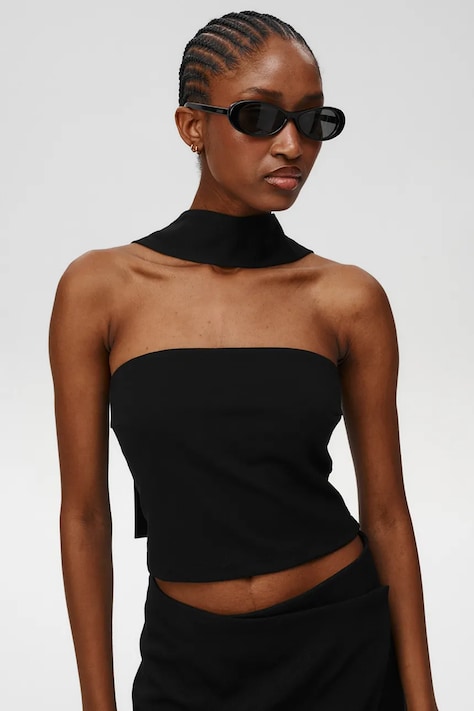 Undress Code top Vivian Top femei, culoarea negru, cu spate descoperit, 683