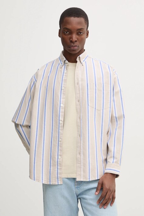 Памучна риза Hugo Blue мъжка в бежово със свободна кройка с яка с копче 50534183