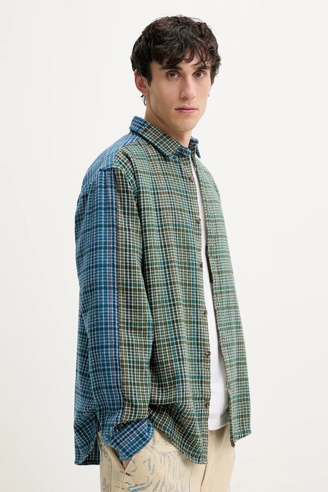 Bavlnená košeľa Desigual KASHI pánska, zelená farba, voľný strih, s klasickým golierom, 25SMCW02