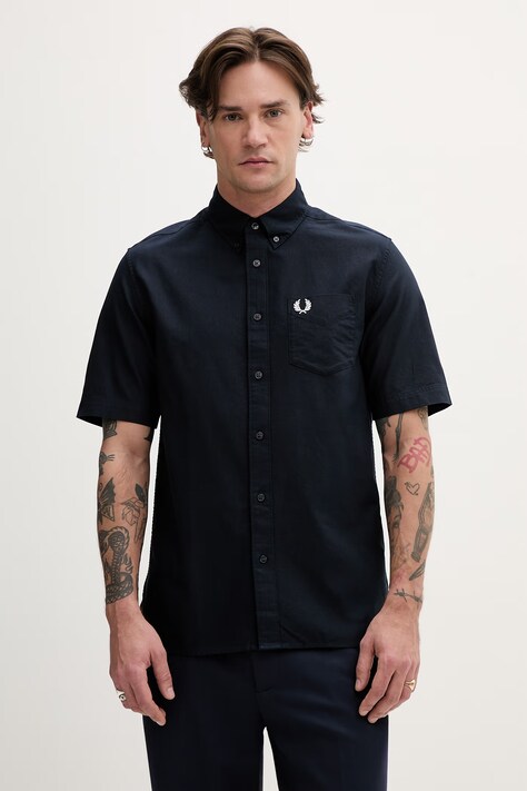 Fred Perry koszula bawełniana męska kolor granatowy regular z kołnierzykiem button-down M8730.608