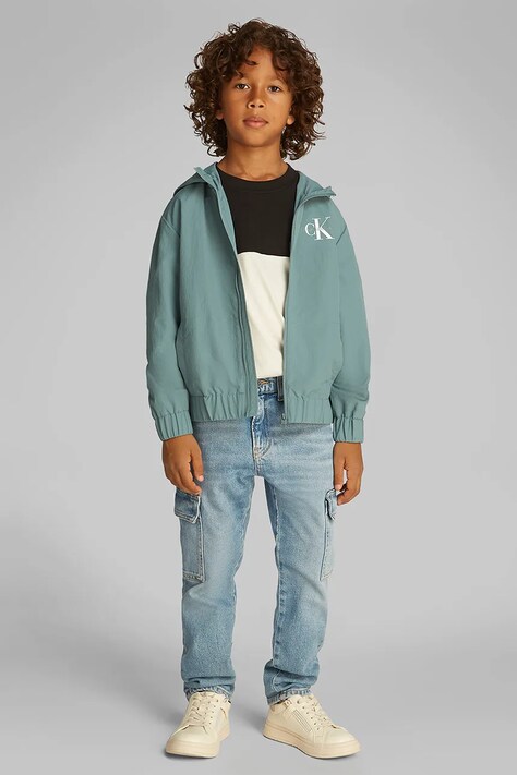 Calvin Klein Jeans geaca copii culoarea turcoaz, IB0IB02500