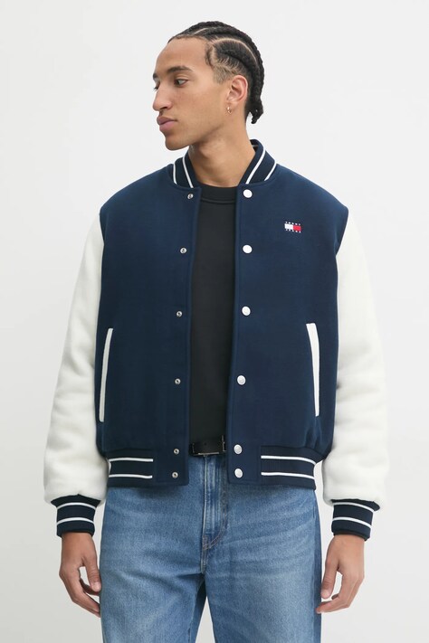 Яке с вълна Tommy Jeans в тъмносиньо преходен модел DM0DM20216