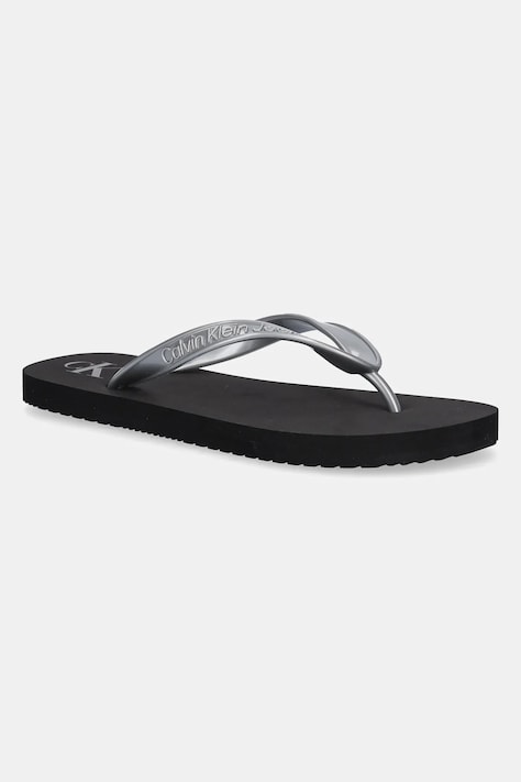 Šľapky Calvin Klein Jeans BEACH SANDAL MONOLOGO TPU strieborná farba, na plochom podpätku, YW0YW01719