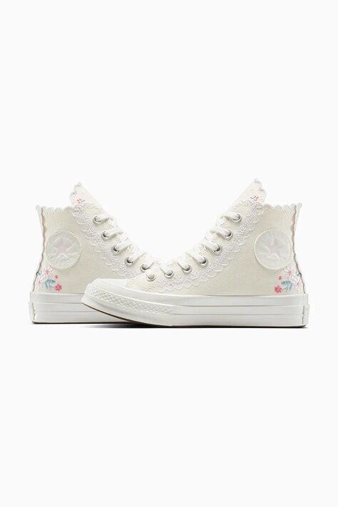 Високи кецове Converse Chuck 70 в бяло A13541C