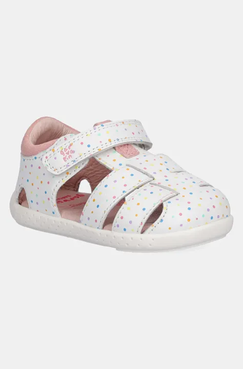 Детски сандали от кожа Garvalin в бяло 252329