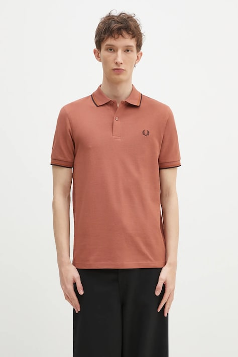 Бавовняне поло Fred Perry колір помаранчевий з аплікацією M3600.Y39