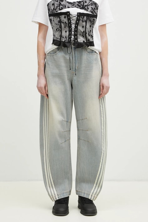 Памучни дънки adidas Originals DENIM BN PANT с висока талия JX9212