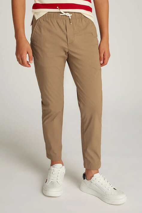 Dětské kalhoty Tommy Hilfiger hnědá barva, hladké, KB0KB09306