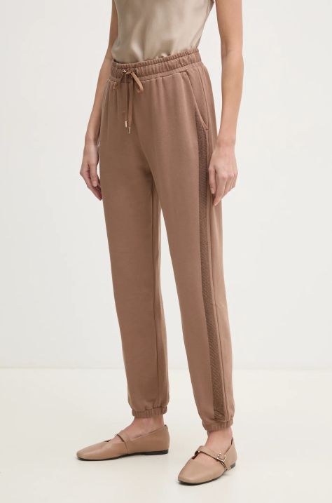 Liu Jo pantaloni della tuta colore beige con applicazione TA5051 FS000