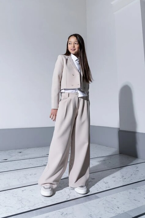 Панталон с широки крачоли Coccodrillo в бежово ELEGANT JUNIOR GIRL