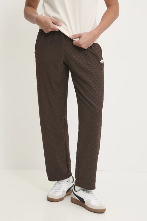 Tepláky adidas Originals Q12 MONOGRAM TR hnedá farba, jednofarebné, JP4428