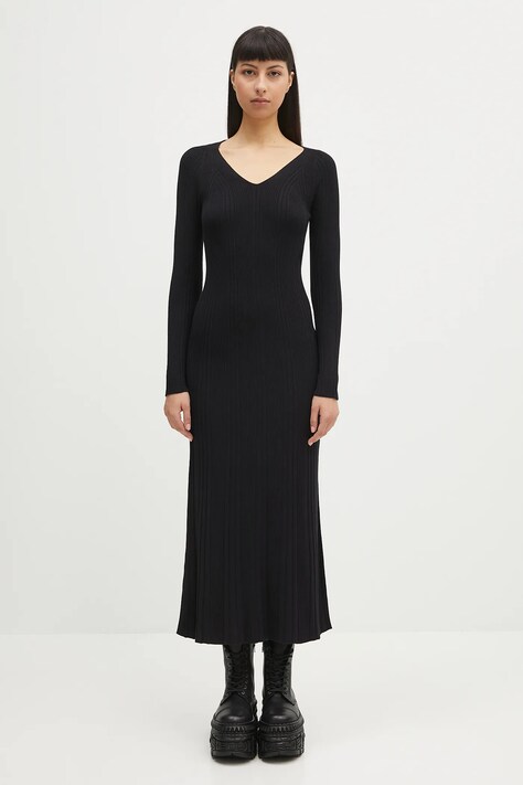 Samsoe Samsoe rochie Sacheryl V-Neck culoarea negru, maxi, dreaptă, F25100046