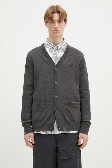 Vlnený kardigán Fred Perry pánsky, šedá farba, K9551.R85