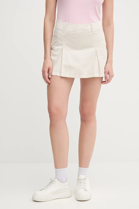 Calvin Klein Jeans fustă și pantaloni din bumbac culoarea bej, mini, evazați, J20J225215