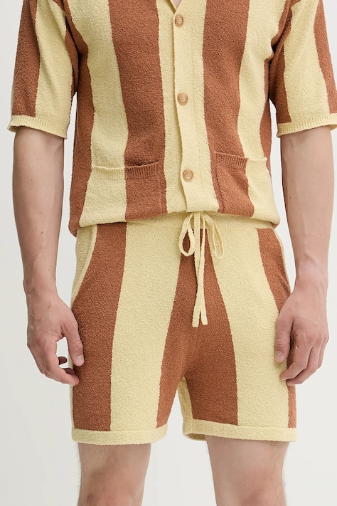 Nanushka pantaloni scurți BRENT culoarea bej, NM25SSST10811