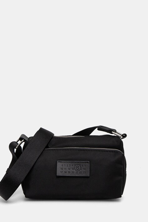 Torbica MM6 Maison Margiela črna barva, SB5WG0025.P6416