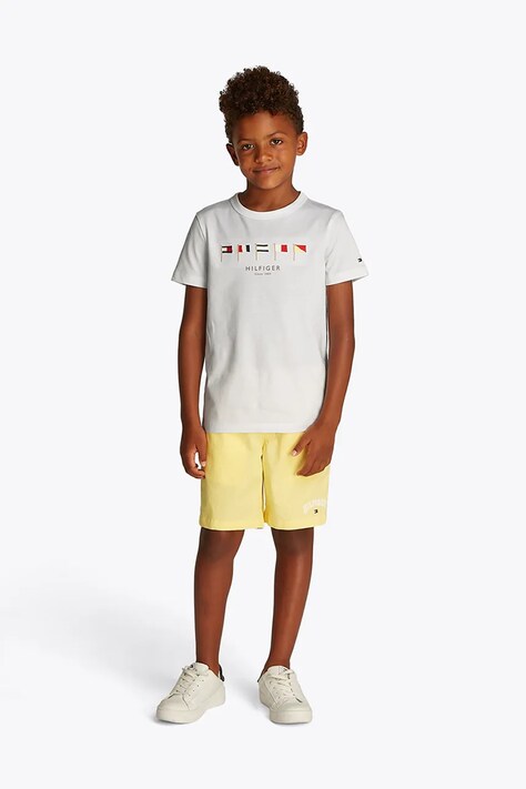 Детска памучна тениска Tommy Hilfiger в бяло с апликация KB0KB09532