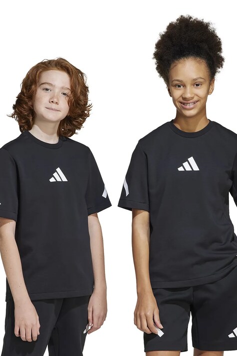 Дитяча футболка adidas колір чорний з принтом JD0017