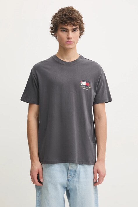 Tommy Jeans tricou din bumbac barbati, culoarea gri, cu imprimeu, DM0DM20351